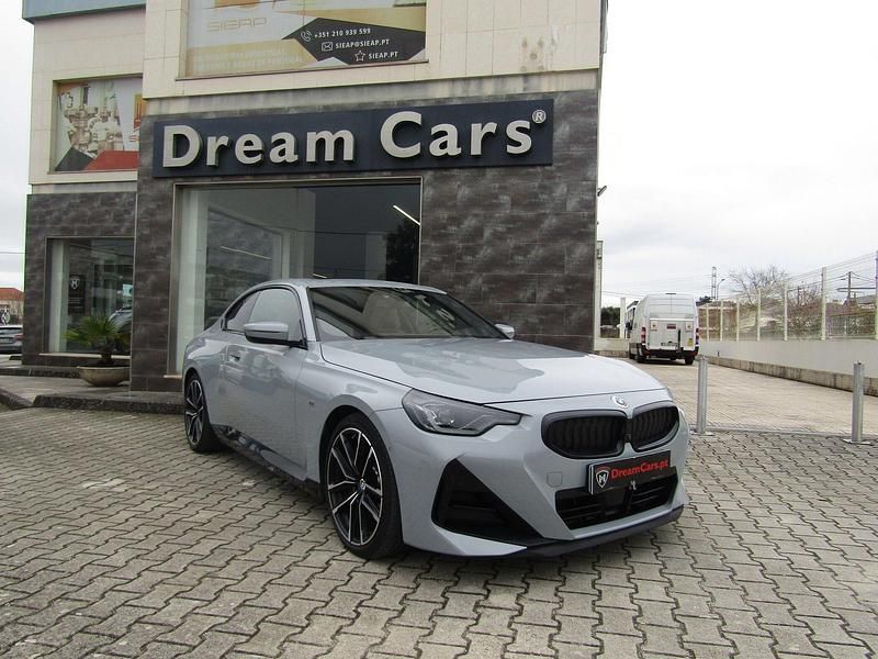 Cinza Usado 2023 BMW 220 Coupé | € 48.999 - Imagem 1/4