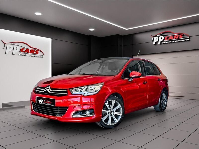 Vermelho Usado 2016 Citroën C4 PureTech | € 13.450 (Preço justo) - Imagem 1/4