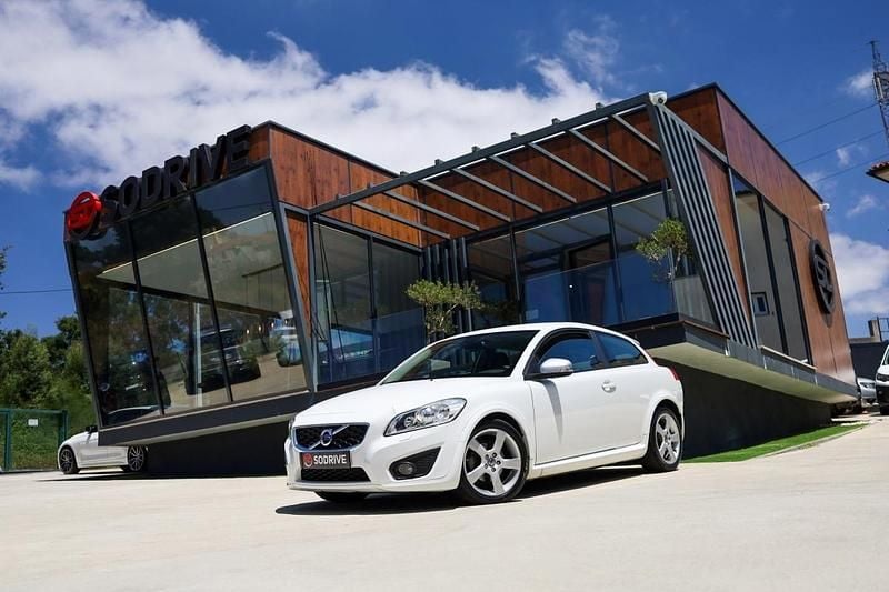 Branco Usado 2010 Volvo C30 Citadino | € 9.900 (Caro) - Imagem 1/4