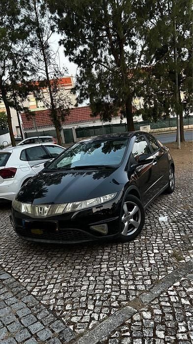 Usado 2007 Honda Civic Sedan | € 4.100 (Preço elevado) - Imagem 1/4
