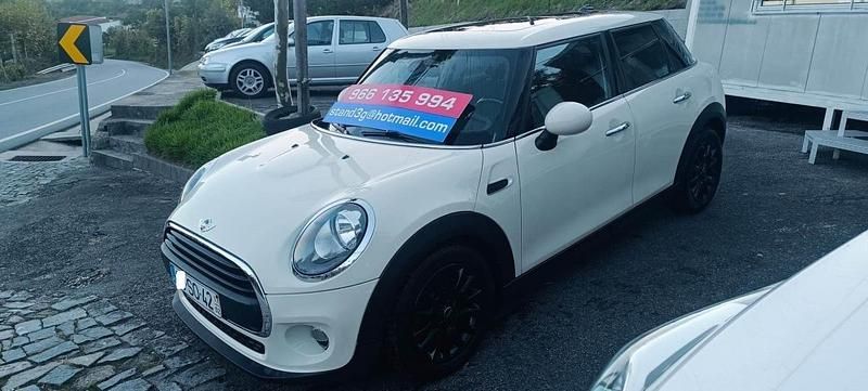 Usado Mini ONE 95 HP (69 kW) 2017 Branco Citadino