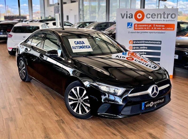 Preto Usado 2021 Mercedes A180 Business Sedan | € 25.750 (Bom preço) - Imagem 1/4