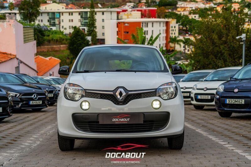 Branco Usado 2018 Renault Twingo LIMITED Citadino | € 10.950 (Preço elevado) - Imagem 1/4