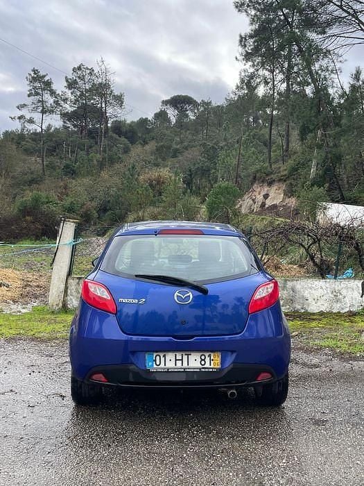 Usado Mazda 2 86 HP (63 kW) 2009