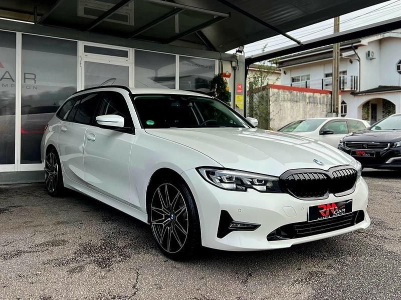 Branco Usado 2022 BMW 320 Sport Line Carrinha | € 28.750 (Super Preço) - Imagem 1/4