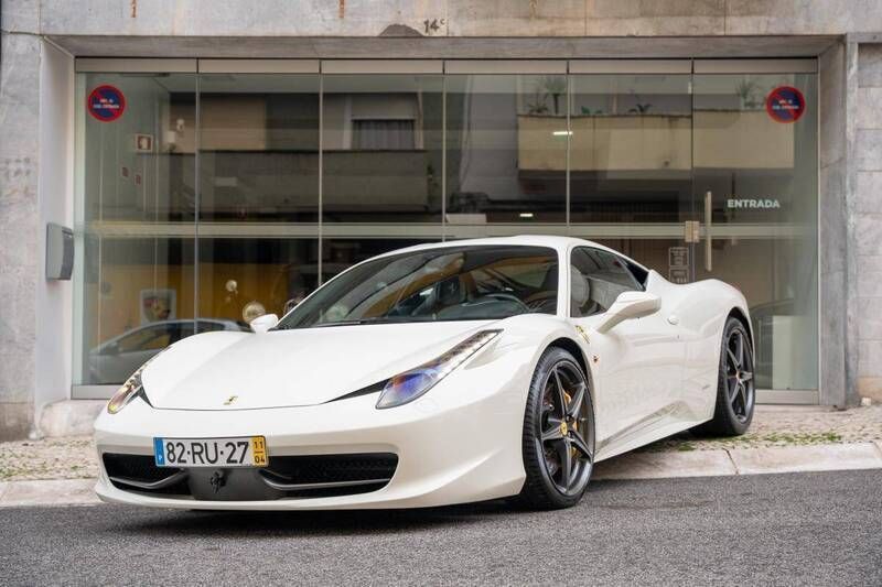 Branco Usado 2011 Ferrari 458 | € 229.900 - Imagem 1/4