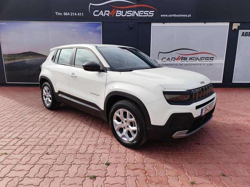 Branco Usado 2024 Jeep Avenger Altitude SUV | € 22.490 (Preço justo) - Imagem 1/4