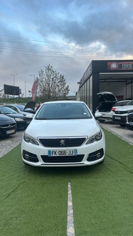 Branco Usado 2019 Peugeot 308 Business-Line | € 11.900 (Super Preço) - Imagem 1/4
