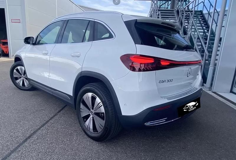 Usado Mercedes EQA300 Progressive 167 kW (228 HP) 2024 Branco SUV