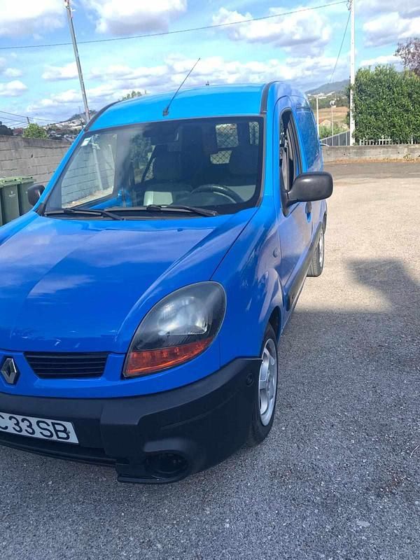Azul Usado 2006 Renault Kangoo Monovolume | € 2.990 - Imagem 1/4