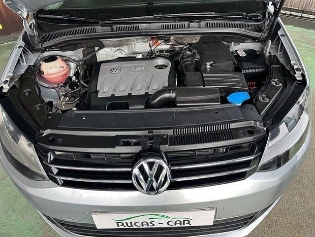 Usado VW Sharan 140 HP (102 kW) 2014 Cinzento Monovolume