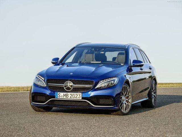 Cinzento Usado 2016 Mercedes C63 AMG AMG Carrinha | € 50.500 - Imagem 1/4