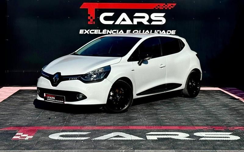 Branco Usado 2016 Renault Clio IV LIMITED | € 11.900 (Preço justo) - Imagem 1/4