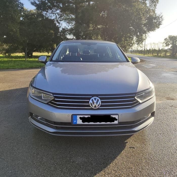 Usado 2015 VW Passat Sedan | € 13.250 (Bom preço) - Imagem 1/4