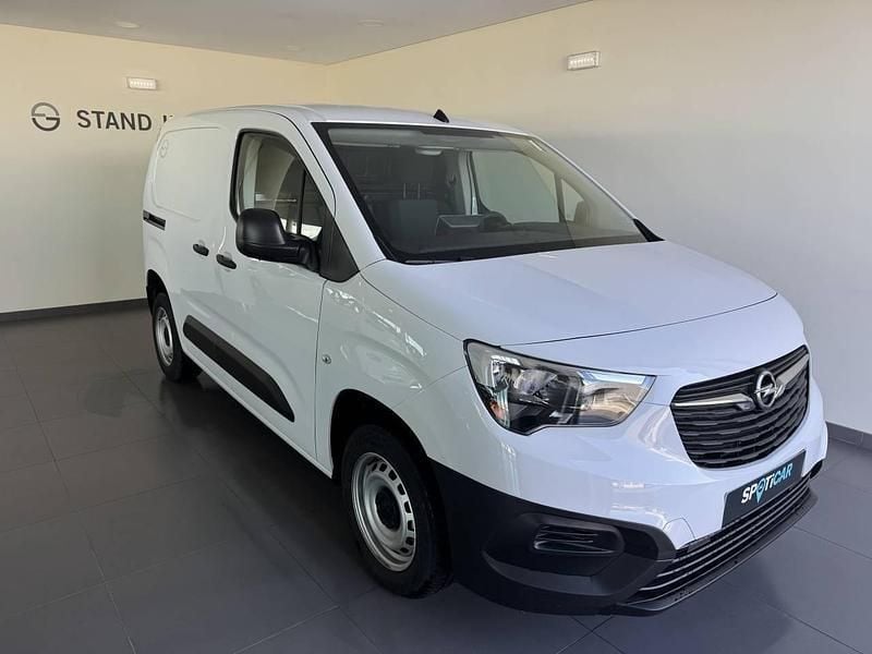 Branco Usado 2024 Opel Combo Monovolume | € 19.300 (Preço justo) - Imagem 1/4