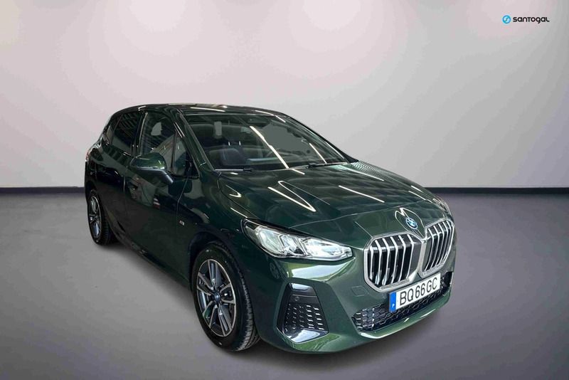 Verde Usado 2025 BMW 225 Performance Coupé | € 41.980 (Super Preço) - Imagem 1/4