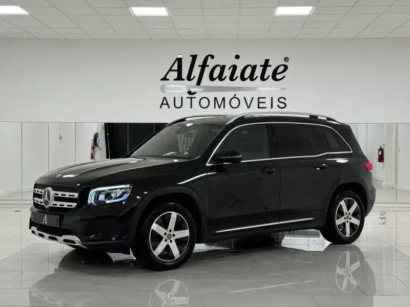 Usado Mercedes GLB180 Progressive 116 HP (85 kW) 2022 Preto SUV