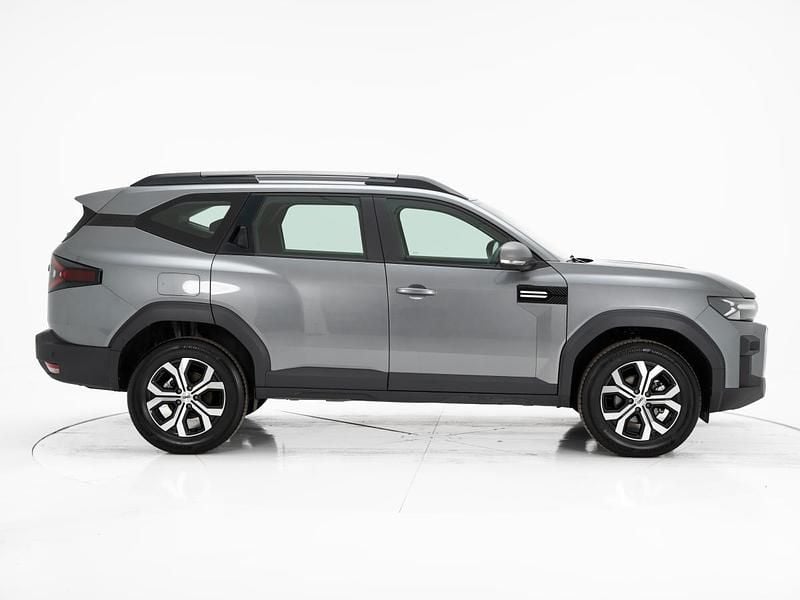 Usado Dacia Duster 155 HP (114 kW) 2025 Cinzento