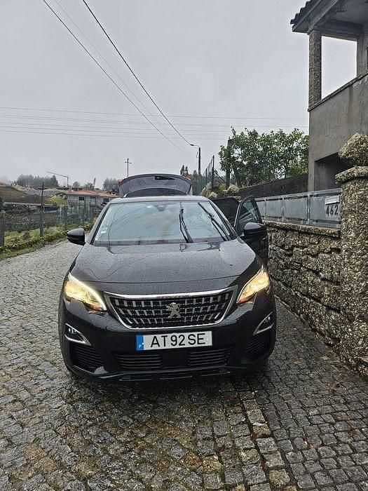 Usado 2019 Peugeot 3008 Sedan | € 16.750 (Bom preço) - Imagem 1/4