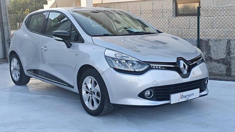 Usado Renault Clio IV 90 HP (66 kW) 2016 Cinzento