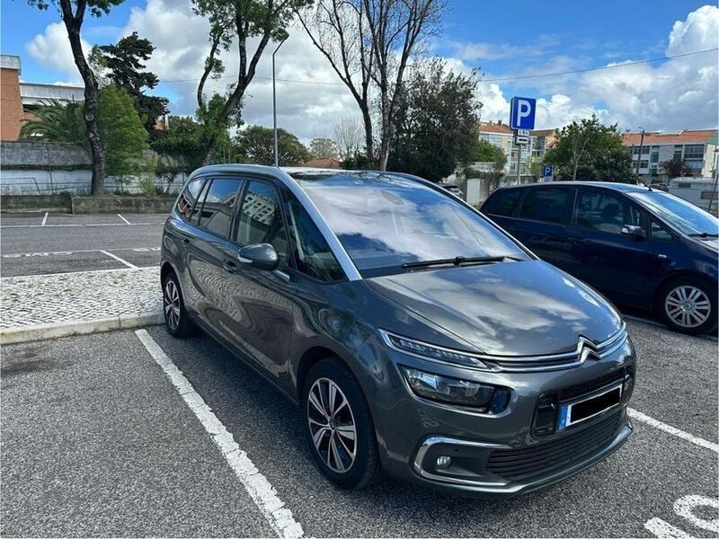 Usado 2017 Citroën Grand C4 Picasso Monovolume | € 11.900 (Bom preço) - Imagem 1/4
