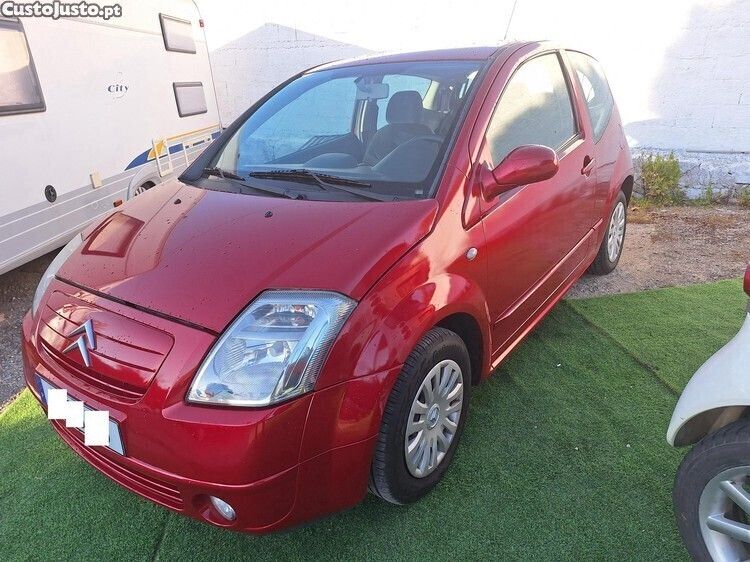Vermelho Usado 2003 Citroën C2 Citadino | € 3.490 (Preço justo) - Imagem 1/1