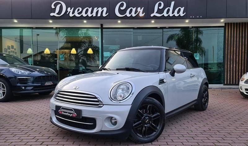 Cinzento Usado 2014 Mini Cooper Citadino | € 11.900 (Preço justo) - Imagem 1/4