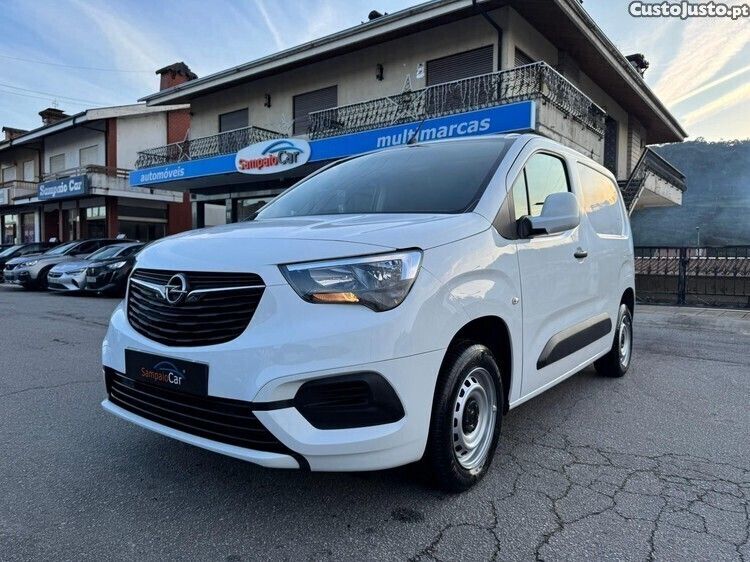 Branco Usado 2021 Opel Combo Life Enjoy | € 15.990 - Imagem 1/1