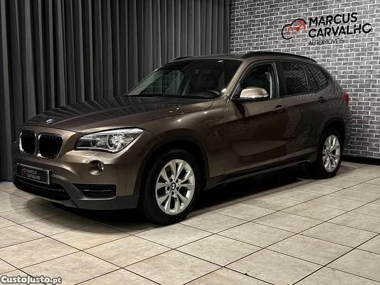 Usado BMW X1 Sport Line 143 HP (105 kW) 2014 Castanho SUV