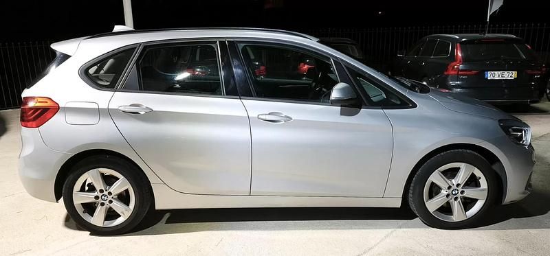 Usado BMW 218 Sport Line 150 HP (110 kW) 2014 Cinzento Carrinha