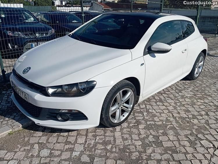 Branco Usado 2010 VW Scirocco R-line Coupé | € 12.900 (Preço justo) - Imagem 1/1