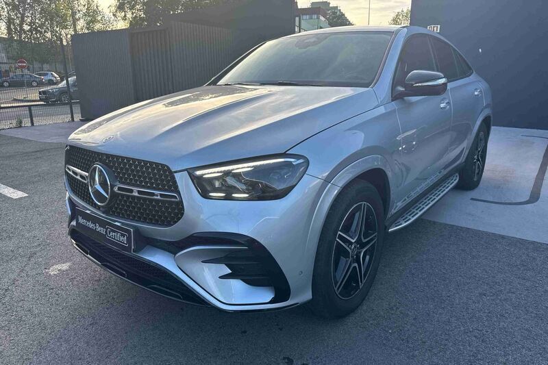 Cinzento Usado 2023 Mercedes GLE350 SUV | € 94.900 - Imagem 1/4