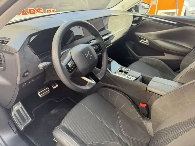 Usado DS Automobiles DS4 Bastille 225 HP (165 kW) 2024 Branco SUV