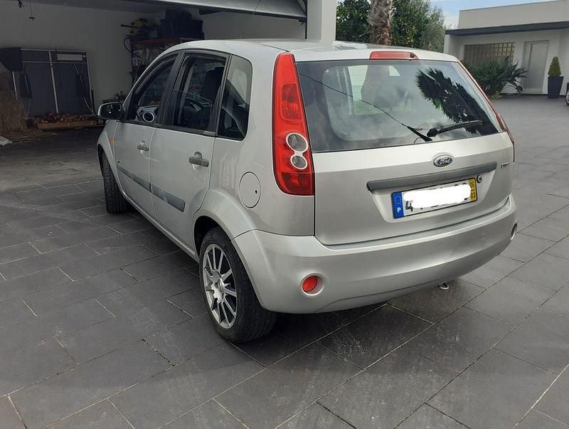 Usado Ford Fiesta 2006 Sedan