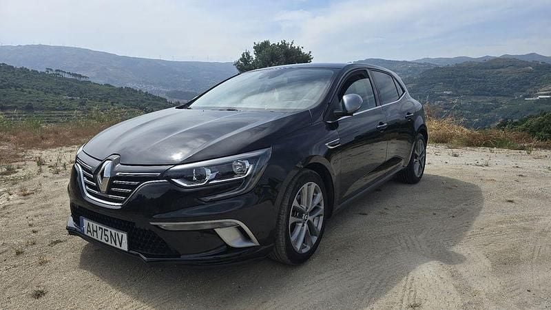 Usado 2021 Renault Mégane GT GT-Line Coupé | € 21.000 - Imagem 1/4
