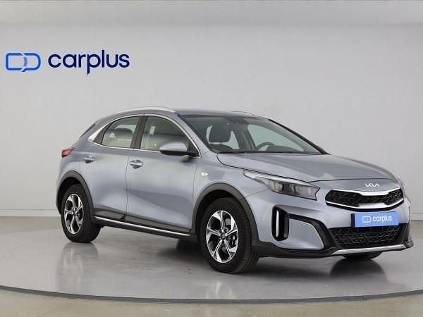 Usado Kia XCeed 120 HP (88 kW) 2023 Cinza SUV