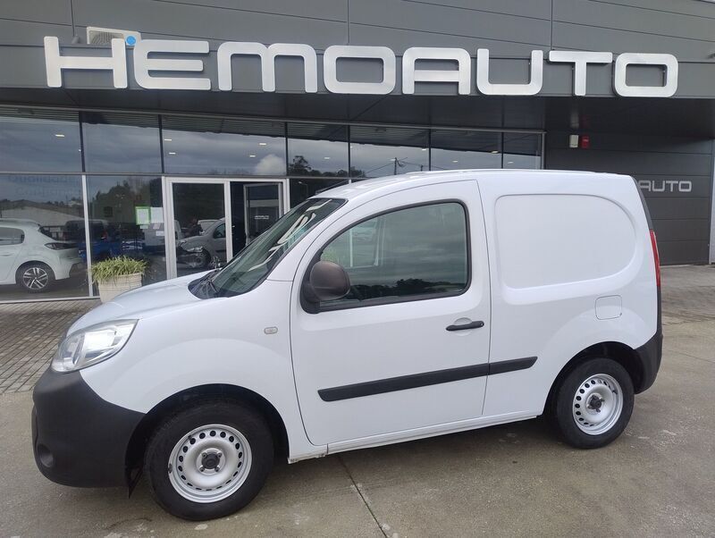 Branco Usado 2018 Renault Kangoo Business Monovolume | € 10.990 (Preço justo) - Imagem 1/4