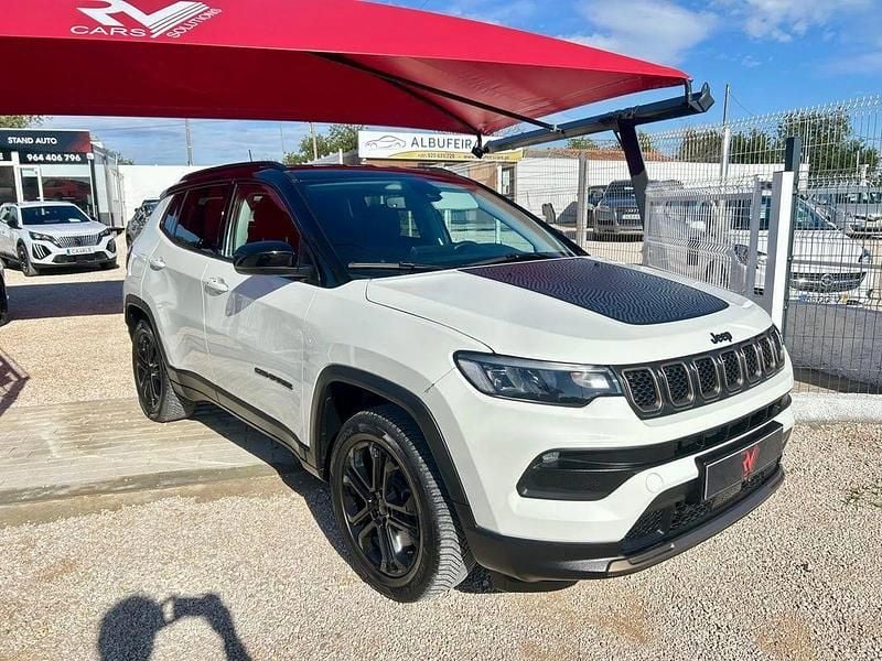 Branco Usado 2022 Jeep Compass SUV | € 27.500 (Preço justo) - Imagem 1/4