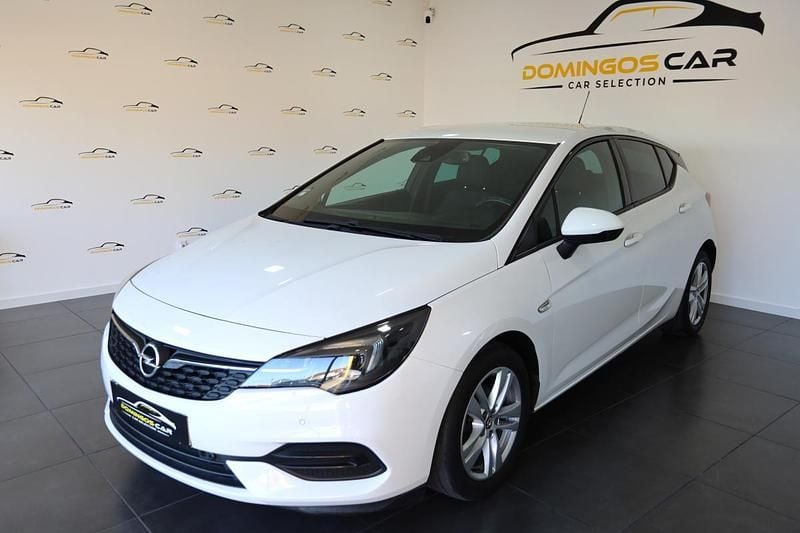 Usado Opel Astra Business Edition 122 HP (89 kW) 2020 Branco