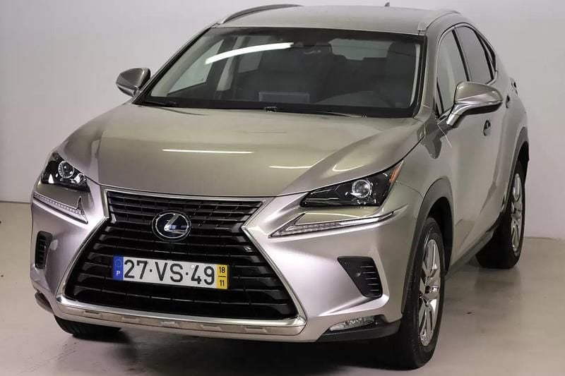 Usado Lexus NX300h Executive Line 197 HP (144 kW) 2018 Cinza SUV