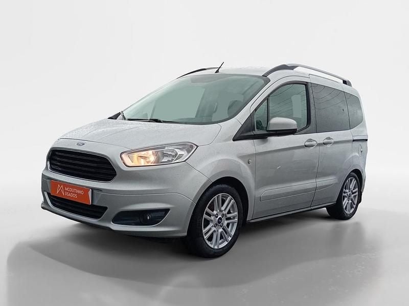Cinzento Usado 2017 Ford Tourneo Courier Monovolume | € 11.251 (Preço justo) - Imagem 1/4