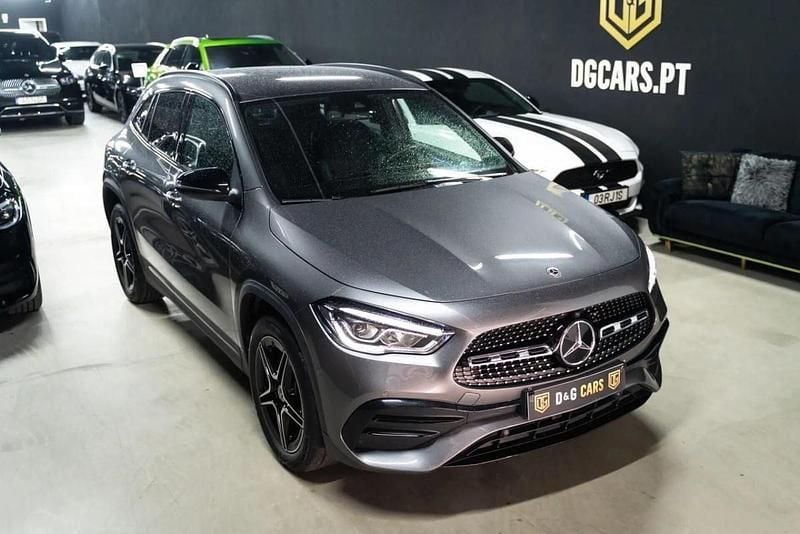 Cinzento Usado 2022 Mercedes GLA250 SUV | € 38.900 (Preço justo) - Imagem 1/4