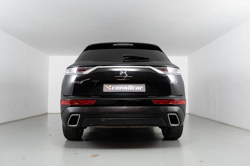 Usado DS Automobiles DS7 Crossback Be Chic 300 HP (220 kW) 2021 Preto SUV