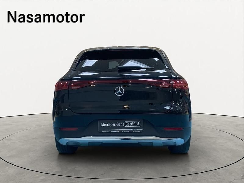 Usado Mercedes EQE300 180 kW (245 HP) 2025 Preto SUV