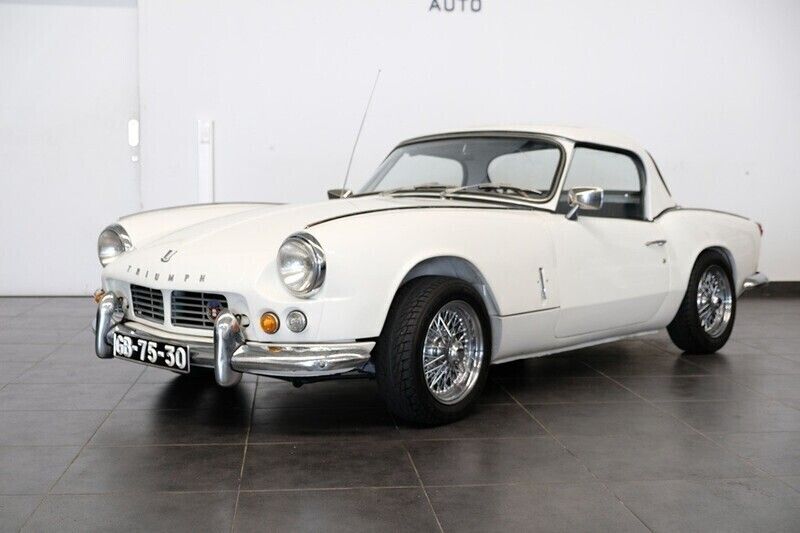 Usado Triumph Spitfire 70 HP (51 kW) 1966 Branco Cabrios