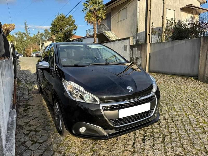 Usado Peugeot 208 Allure 82 HP (60 kW) 2019 Preto Citadino