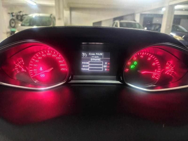 Usado Peugeot 308 131 HP (96 kW) 2014 Azul Carrinha