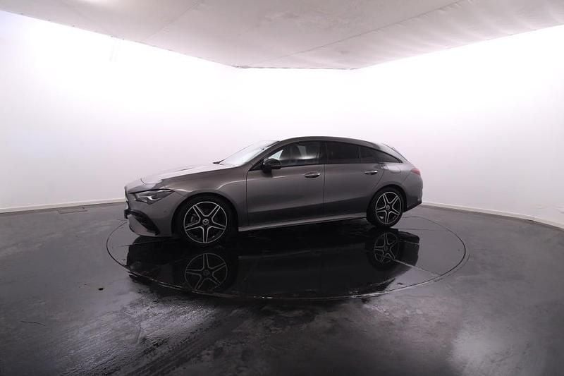 Cinza Usado 2023 Mercedes CLA180 Shooting Brake Premium Carrinha | € 38.950 (Bom preço) - Imagem 1/4