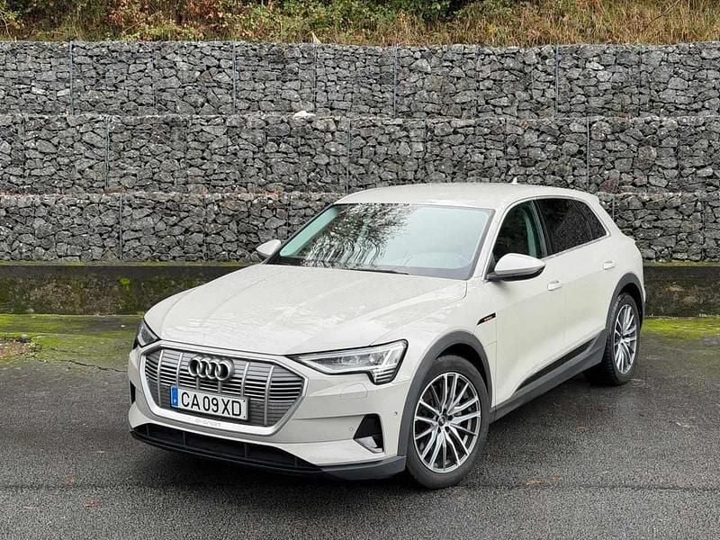 Outra Usado 2020 Audi e-tron Premium SUV | € 24.500 (Preço justo) - Imagem 1/4