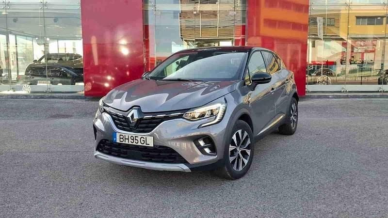 Cinzento Usado 2024 Renault Captur Techno SUV | € 20.990 (Preço justo) - Imagem 1/4
